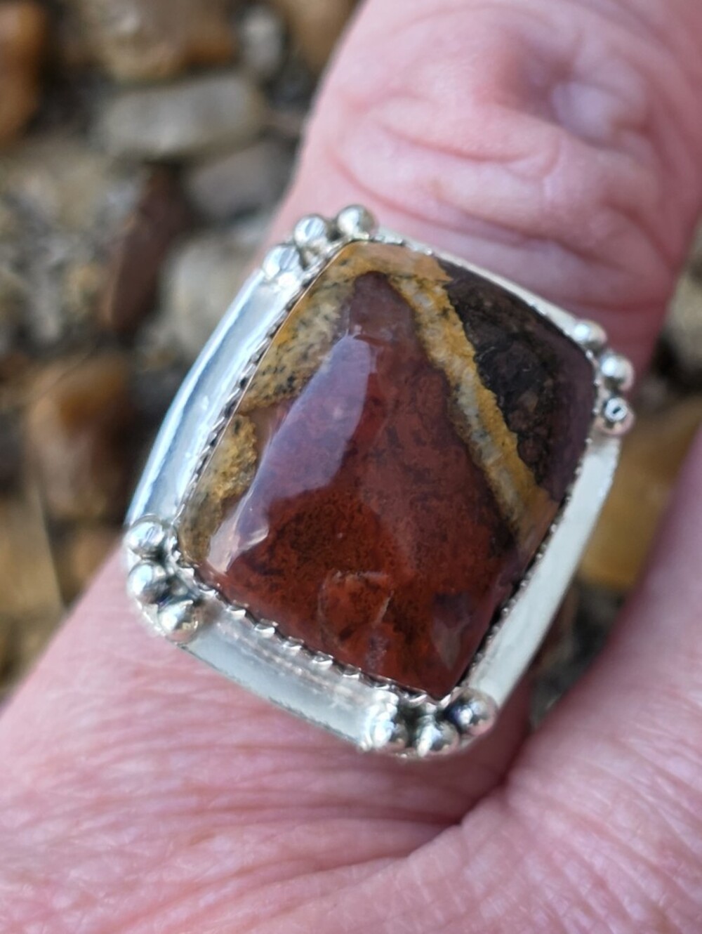 Seam Agate Gemstone Ring In 925 Sterling Silver (Adjustable)